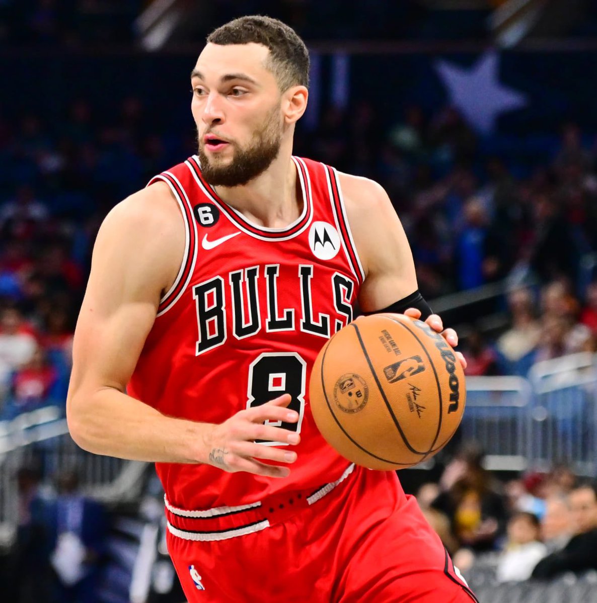 蒂姆连续十二场比赛得分超过重返赛场,公牛不断突破!上演精彩一战的简单介绍 蒂姆连续十二场比赛得分超过重返赛场,公牛不断突破!上演精彩一战的简单介绍